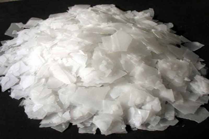 CAUSTIC SODA FLAKES PACKING